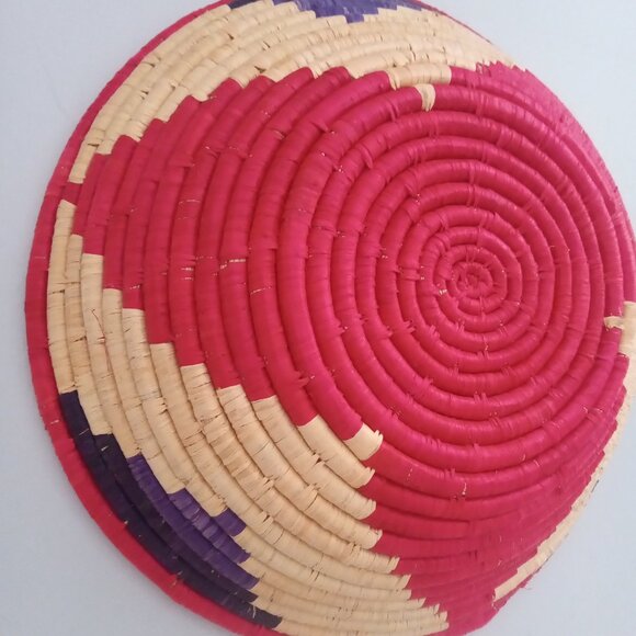 Handwoven African Basket - Picture 1 of 4